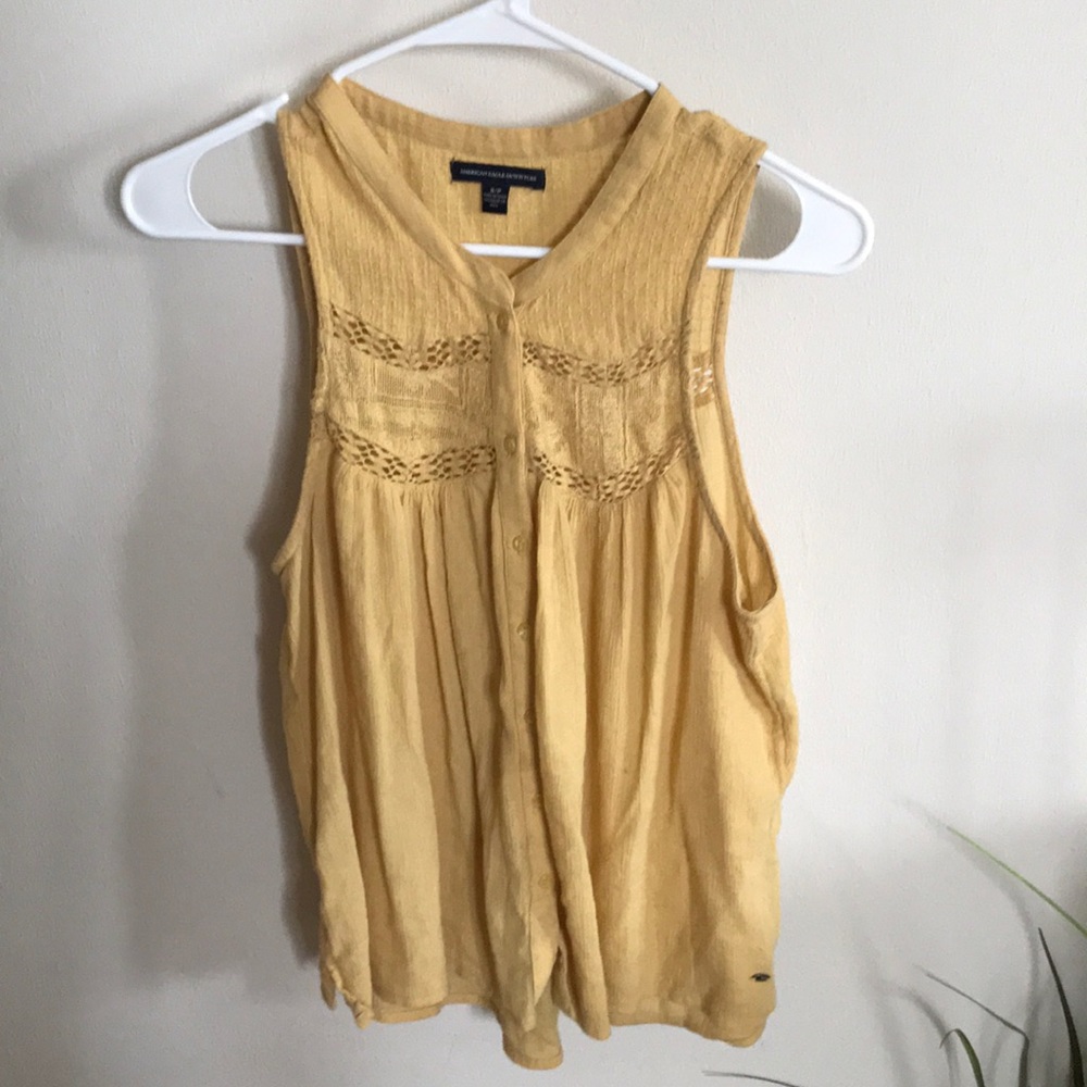 American Eagle Short Sleeve